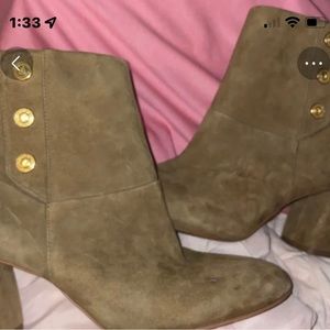 Genuine Leather very cute boots!